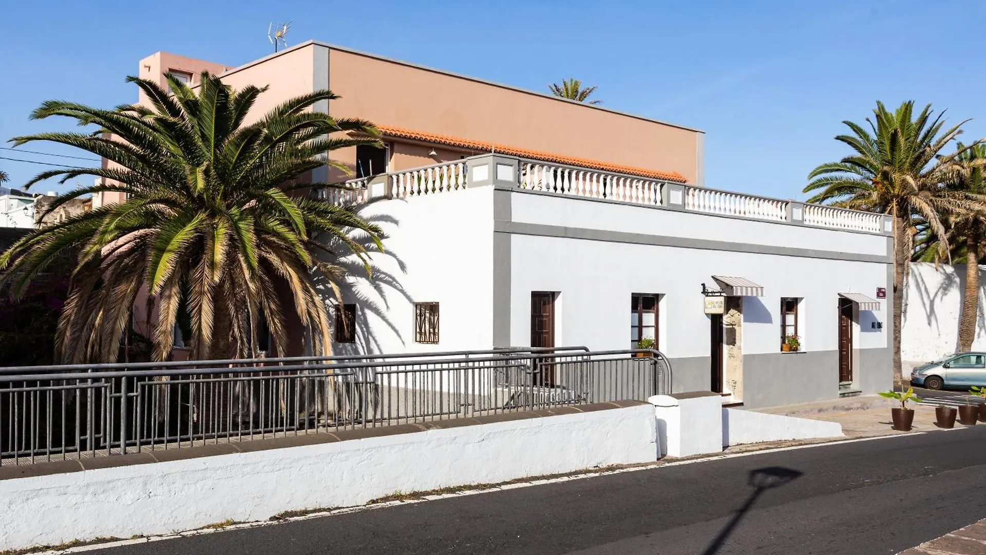 Hostel El Hostal Del Cubo San Juan de la Rambla Spain